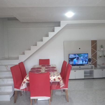 Apartamento Duplex Mobiliado Em เซาเปโดร ดา อัลเดรา ภายนอก รูปภาพ