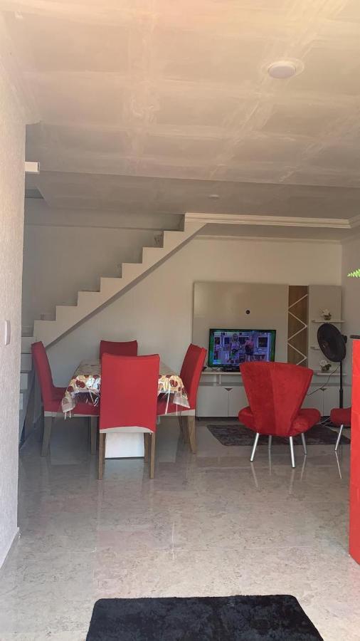Apartamento Duplex Mobiliado Em เซาเปโดร ดา อัลเดรา ภายนอก รูปภาพ